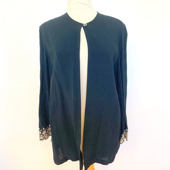 Chicos Dover Barbados Jacket SZ 1 Medium Black Embroidered sleeves - Picture 1 of 4